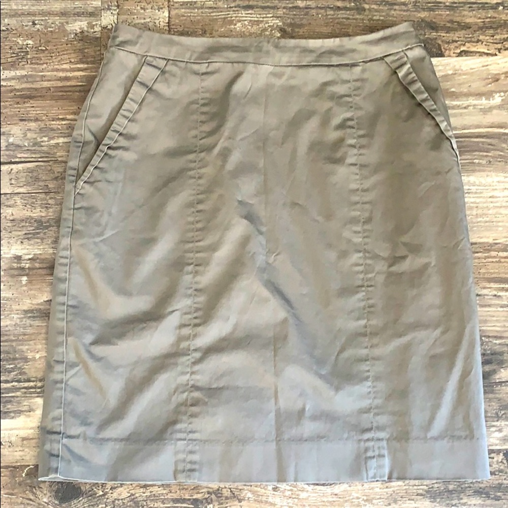 H&M Grey Pencil Skirt